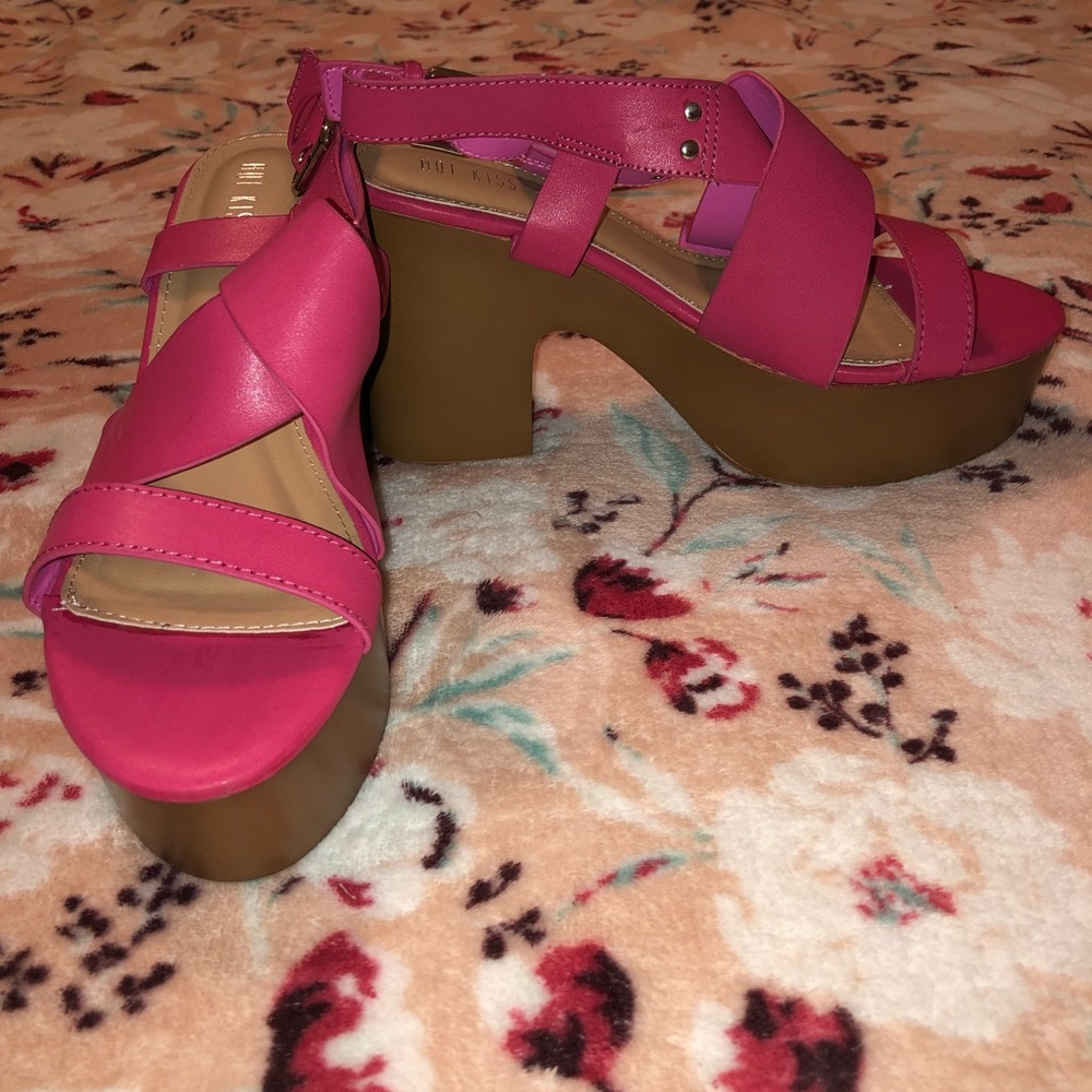 🌺 3/$15 Hott 👡Kiss Sylvia Heel Sandals